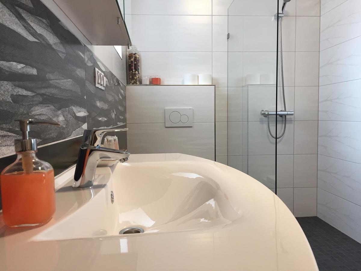 Apartman Za Radnici Valtice Luaran gambar